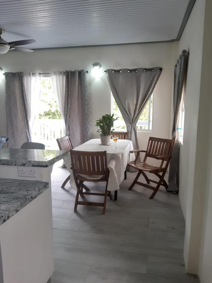 Tranquility Suites- Feels Like Home Choiseul 외부 사진