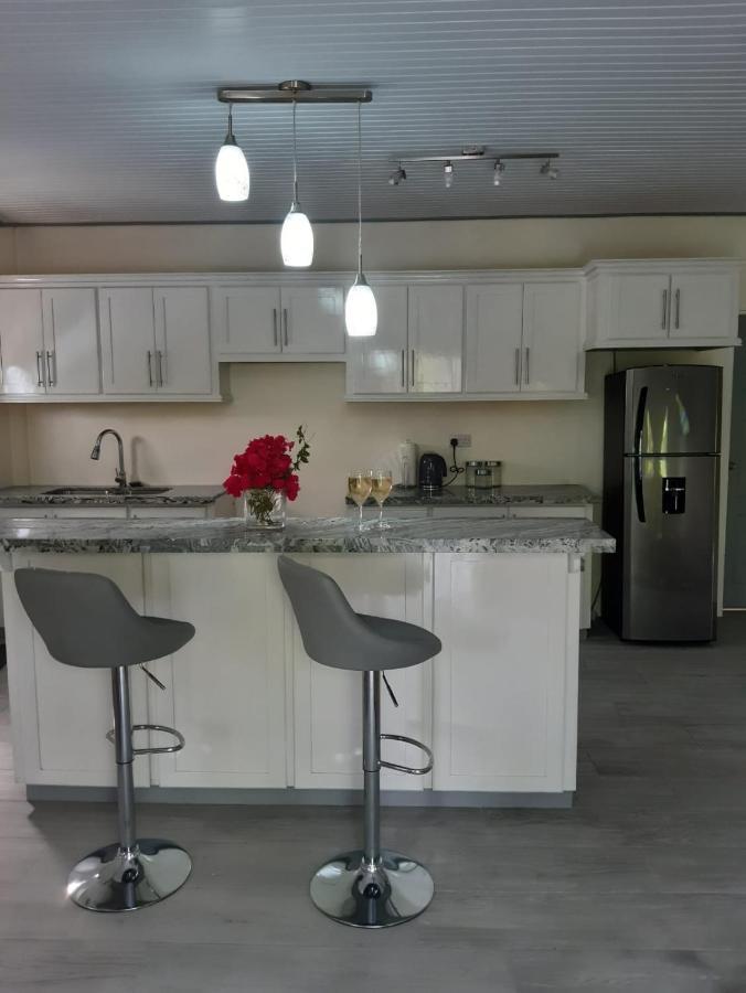 Tranquility Suites- Feels Like Home Choiseul 외부 사진