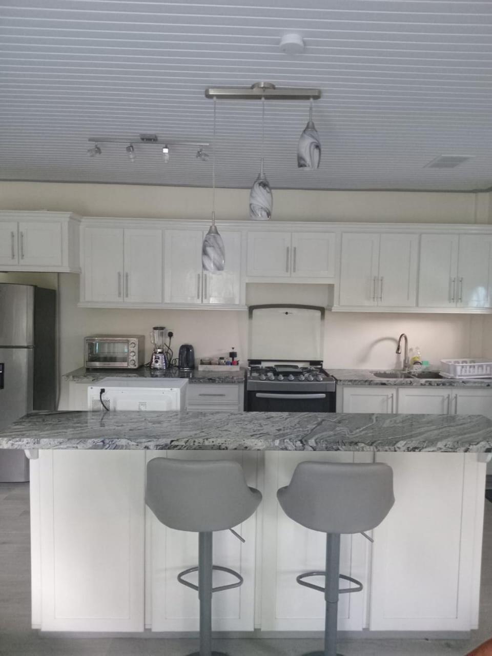 Tranquility Suites- Feels Like Home Choiseul 외부 사진